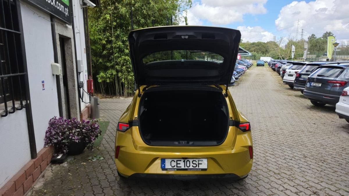 opel-astra-2022-diesel-1499cc