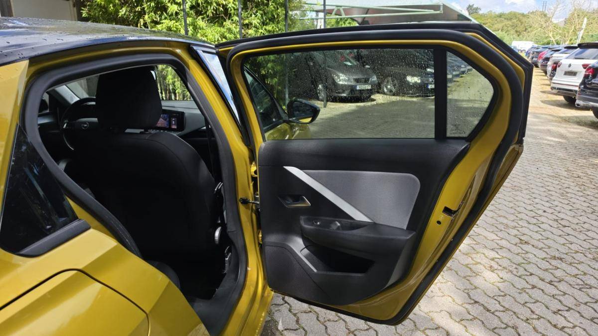opel-astra-2022-diesel-1499cc