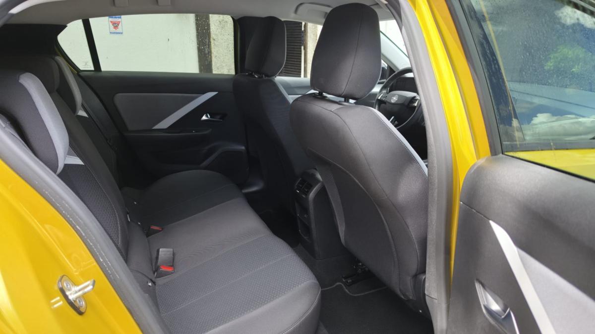 opel-astra-2022-diesel-1499cc