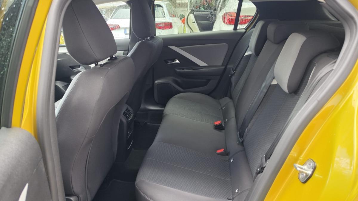 opel-astra-2022-diesel-1499cc