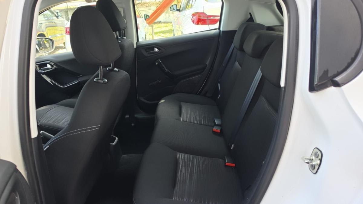 peugeot-208-2013-diesel-1398cc