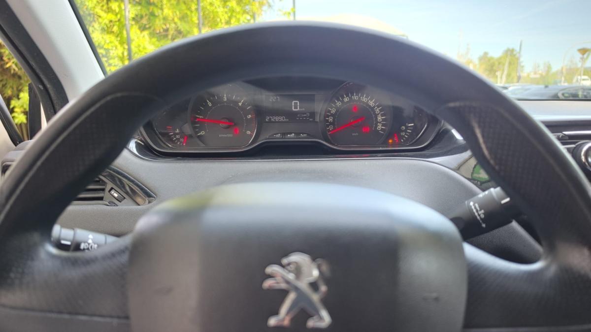 peugeot-208-2013-diesel-1398cc