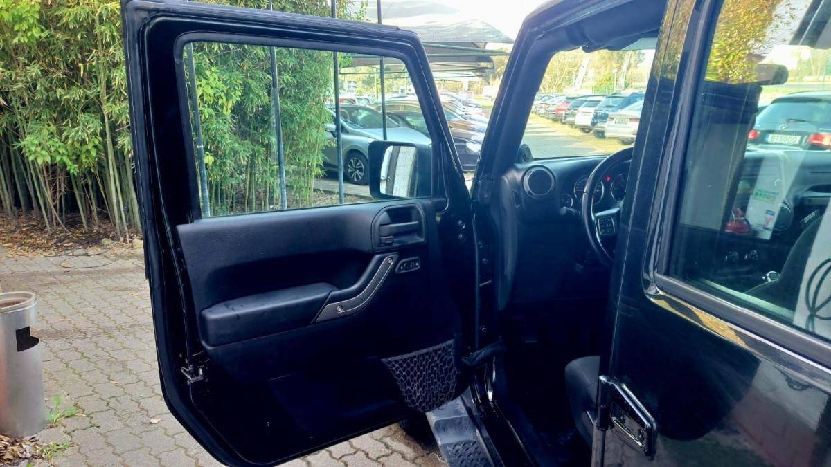 jeep-wrangler-2012-diesel-2776cc