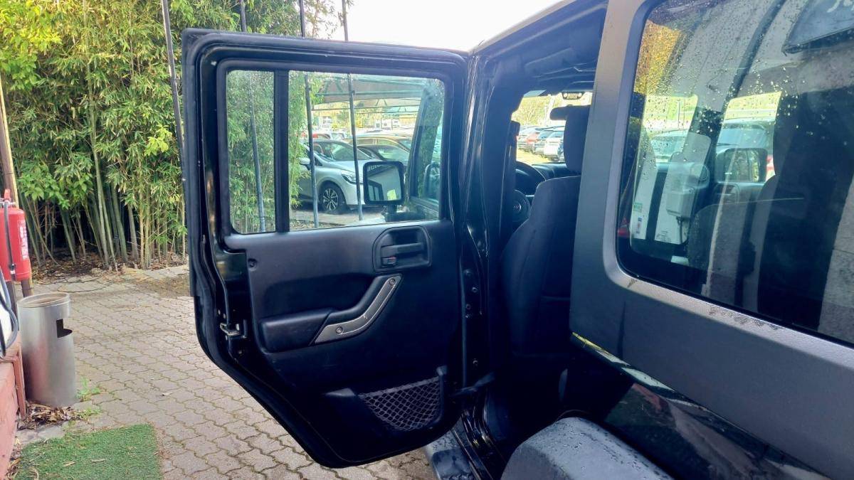 jeep-wrangler-2012-diesel-2776cc