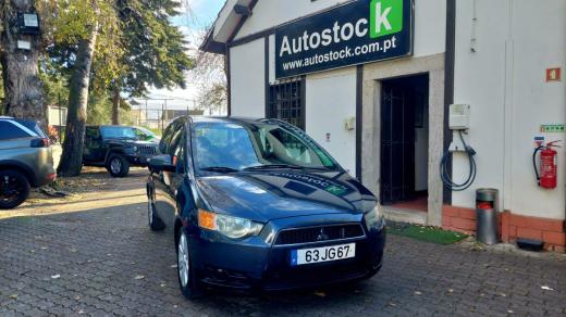 mitsubishi-colt-2010-gasolina-1124cc