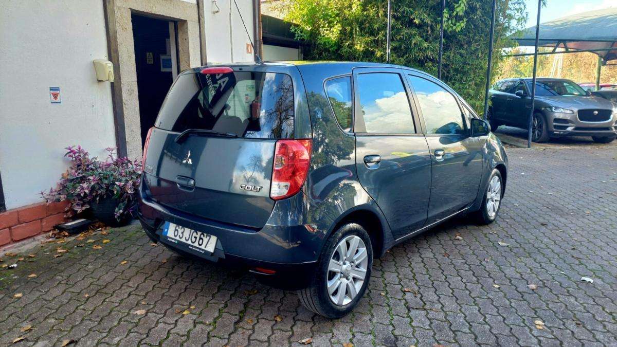 mitsubishi-colt-2010-gasolina-1124cc