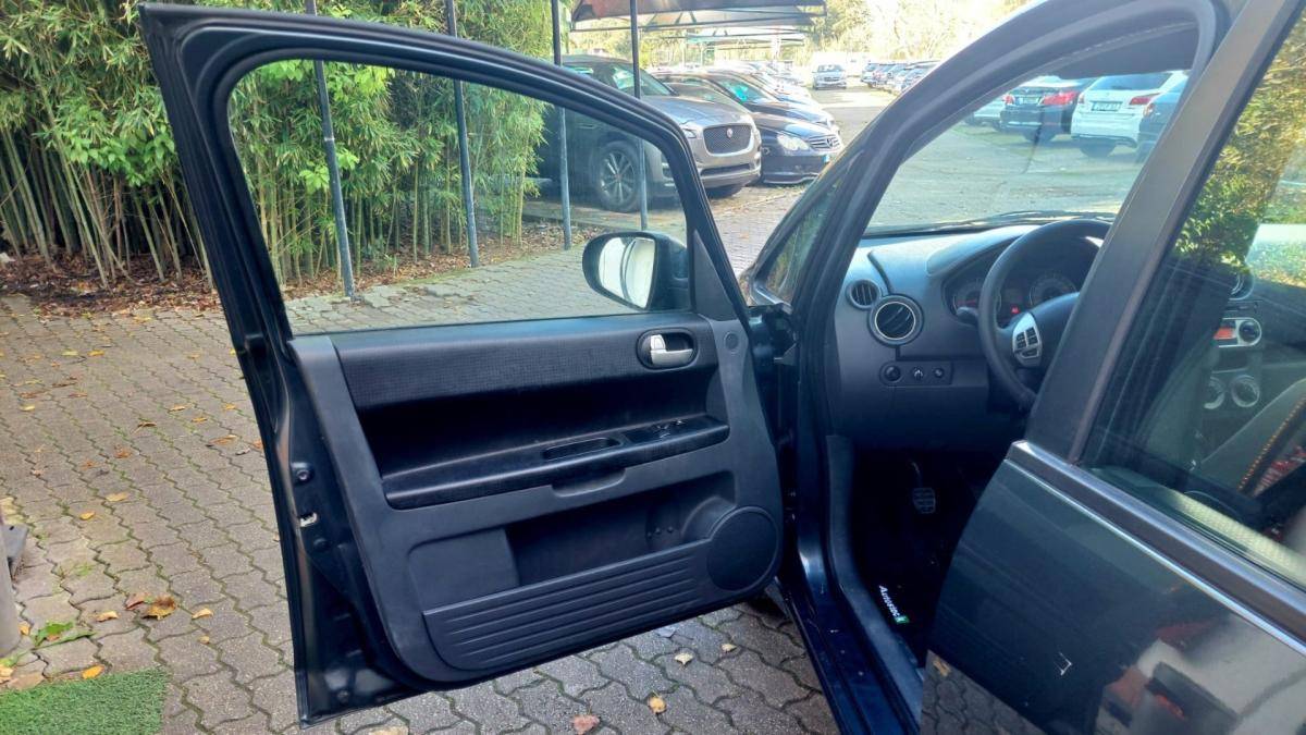 mitsubishi-colt-2010-gasolina-1124cc