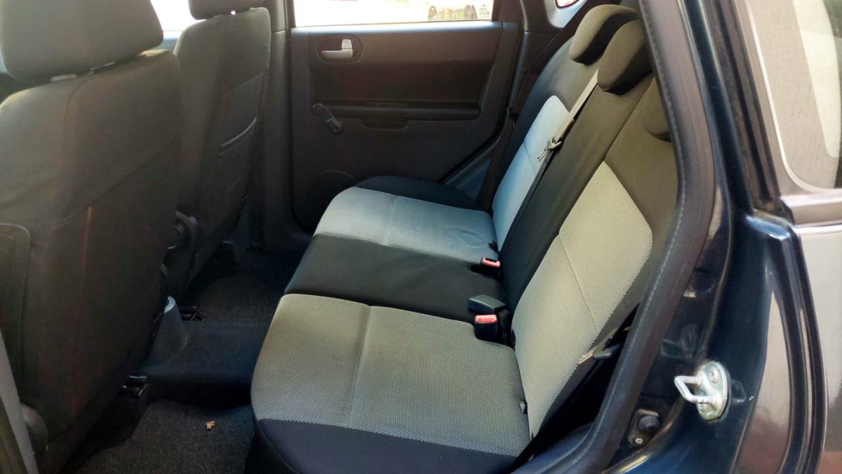 mitsubishi-colt-2010-gasolina-1124cc