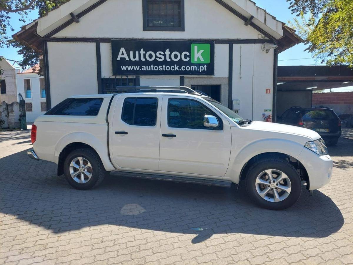 nissan-navara-2013-diesel-2488cc