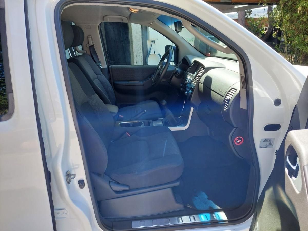 nissan-navara-2013-diesel-2488cc