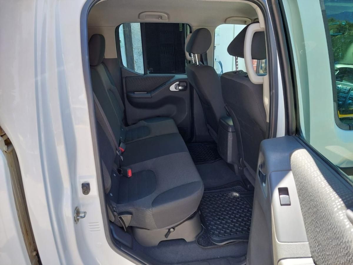 nissan-navara-2013-diesel-2488cc