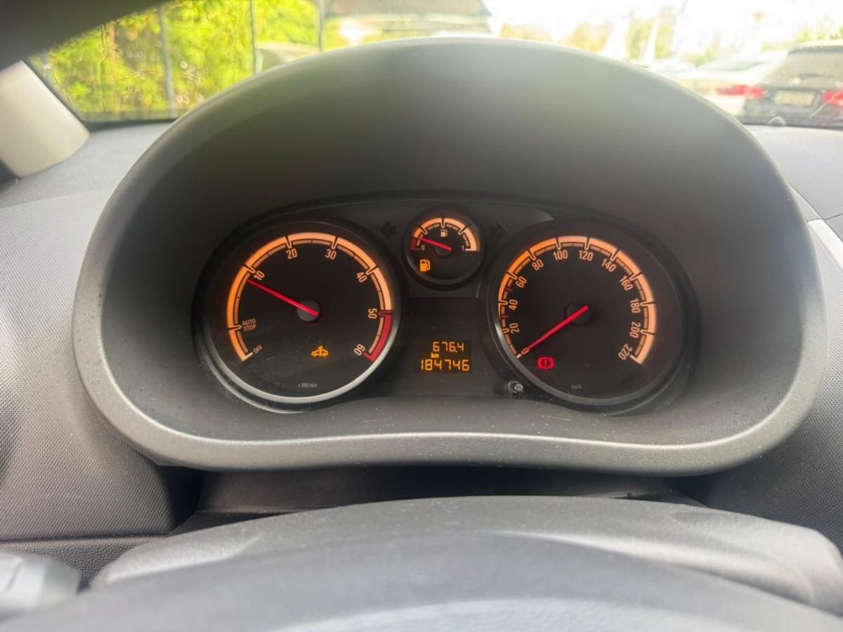 opel-corsa-2012-diesel-1248cc