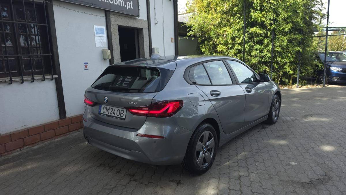 bmw-serie-1-2023-diesel-1496cc