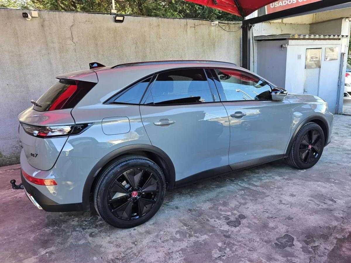 ds-ds-7-crossback-2023-hibrido-1598cc