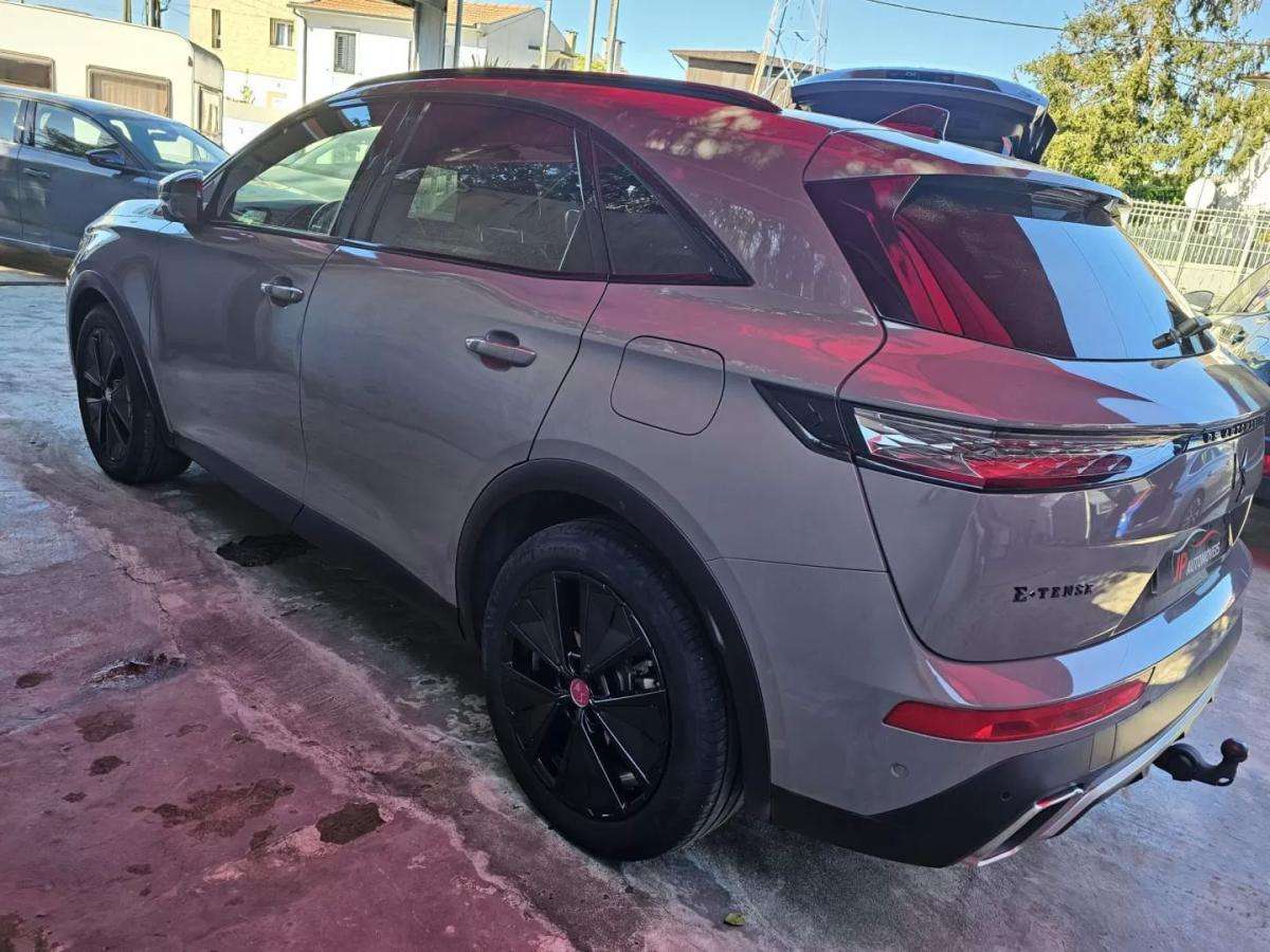 ds-ds-7-crossback-2023-hibrido-1598cc