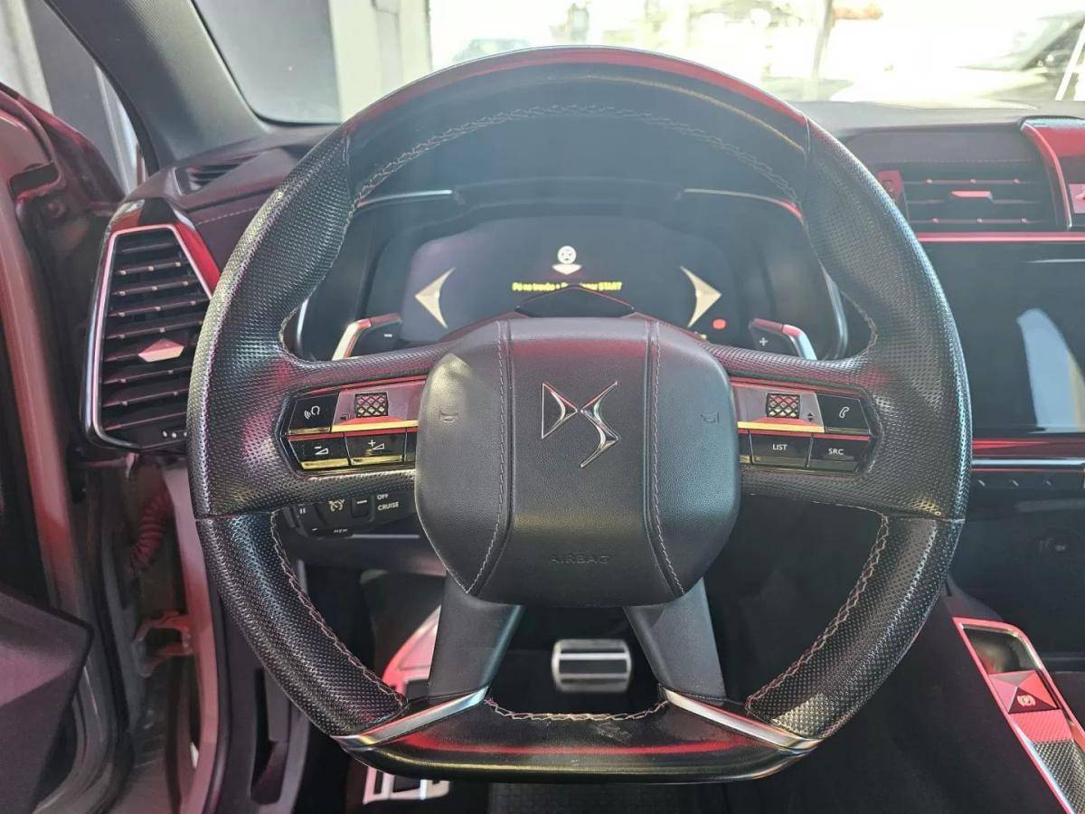 ds-ds-7-crossback-2023-hibrido-1598cc