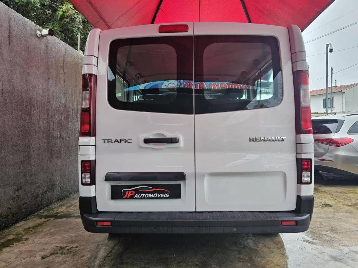 renault-trafic-2021-diesel-1997cc