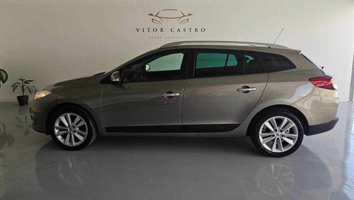 renault-megane-sport-tourer-2010-diesel-1461cc