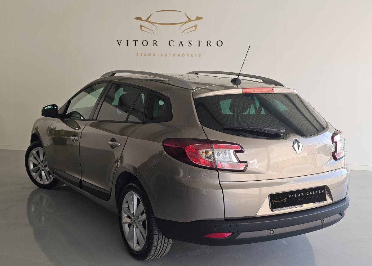 renault-megane-sport-tourer-2010-diesel-1461cc