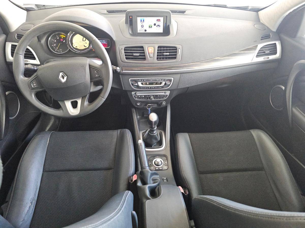 renault-megane-sport-tourer-2010-diesel-1461cc