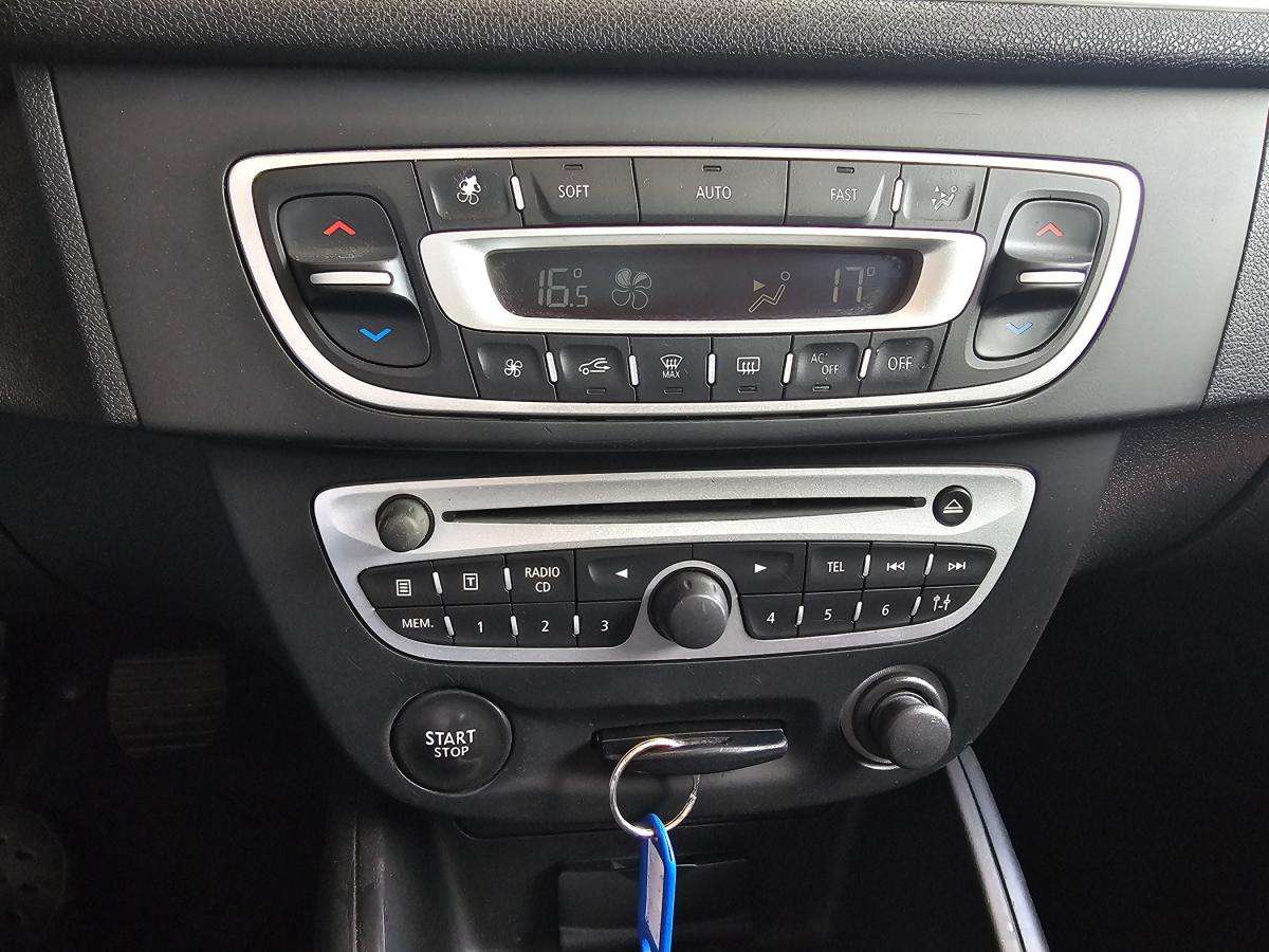renault-megane-sport-tourer-2010-diesel-1461cc