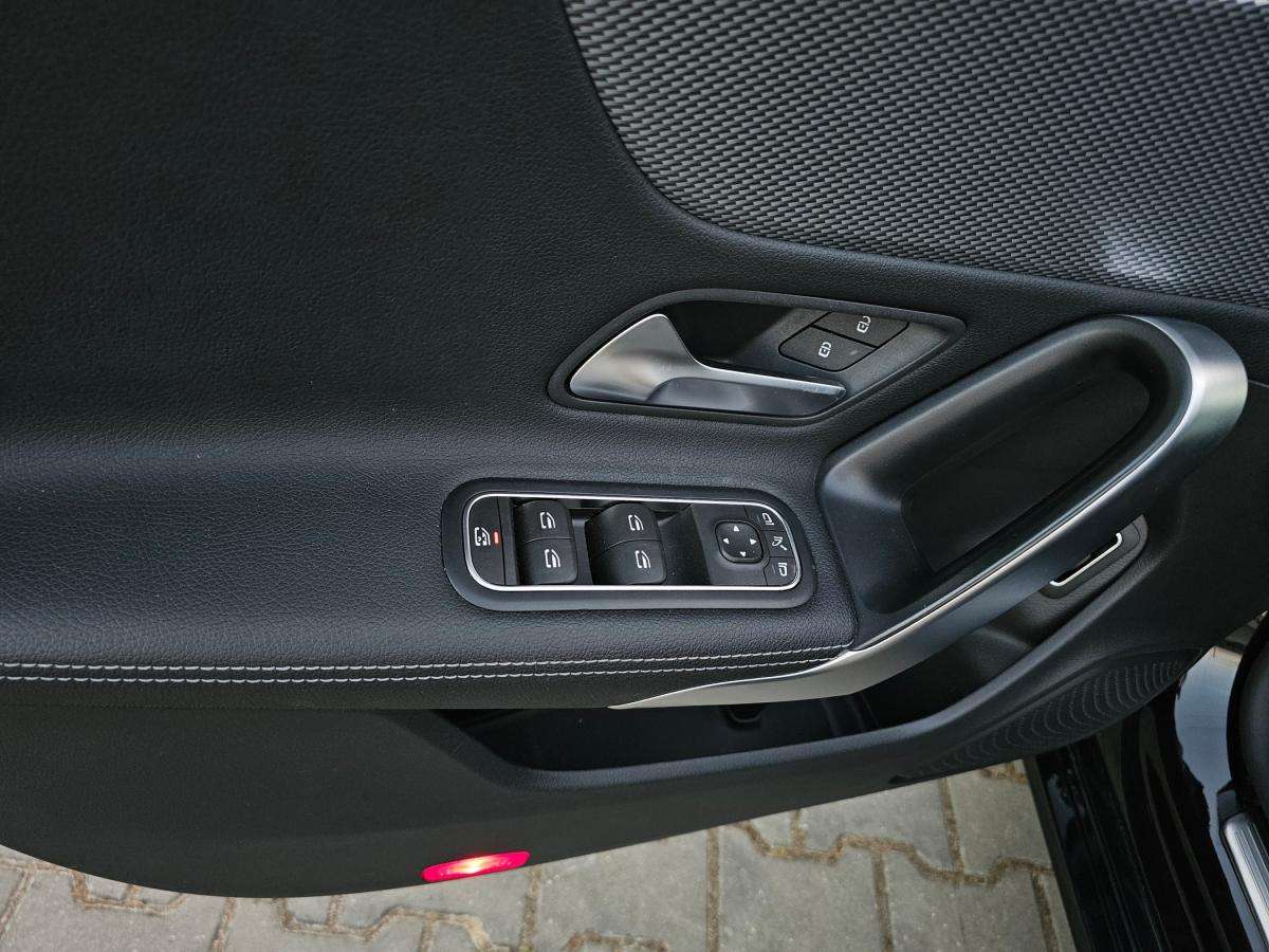 mercedes-benz-cla-2022-hibrido-a-gasolina-1332cc