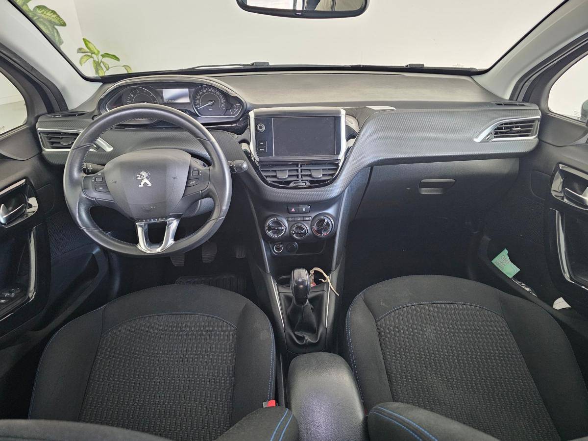 peugeot-208-2019-gasolina-1199cc