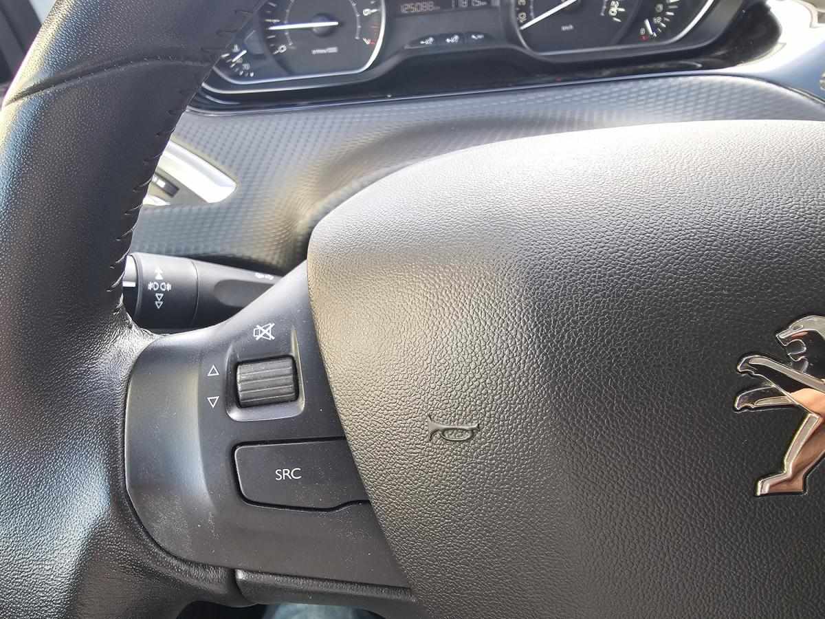 peugeot-208-2019-gasolina-1199cc