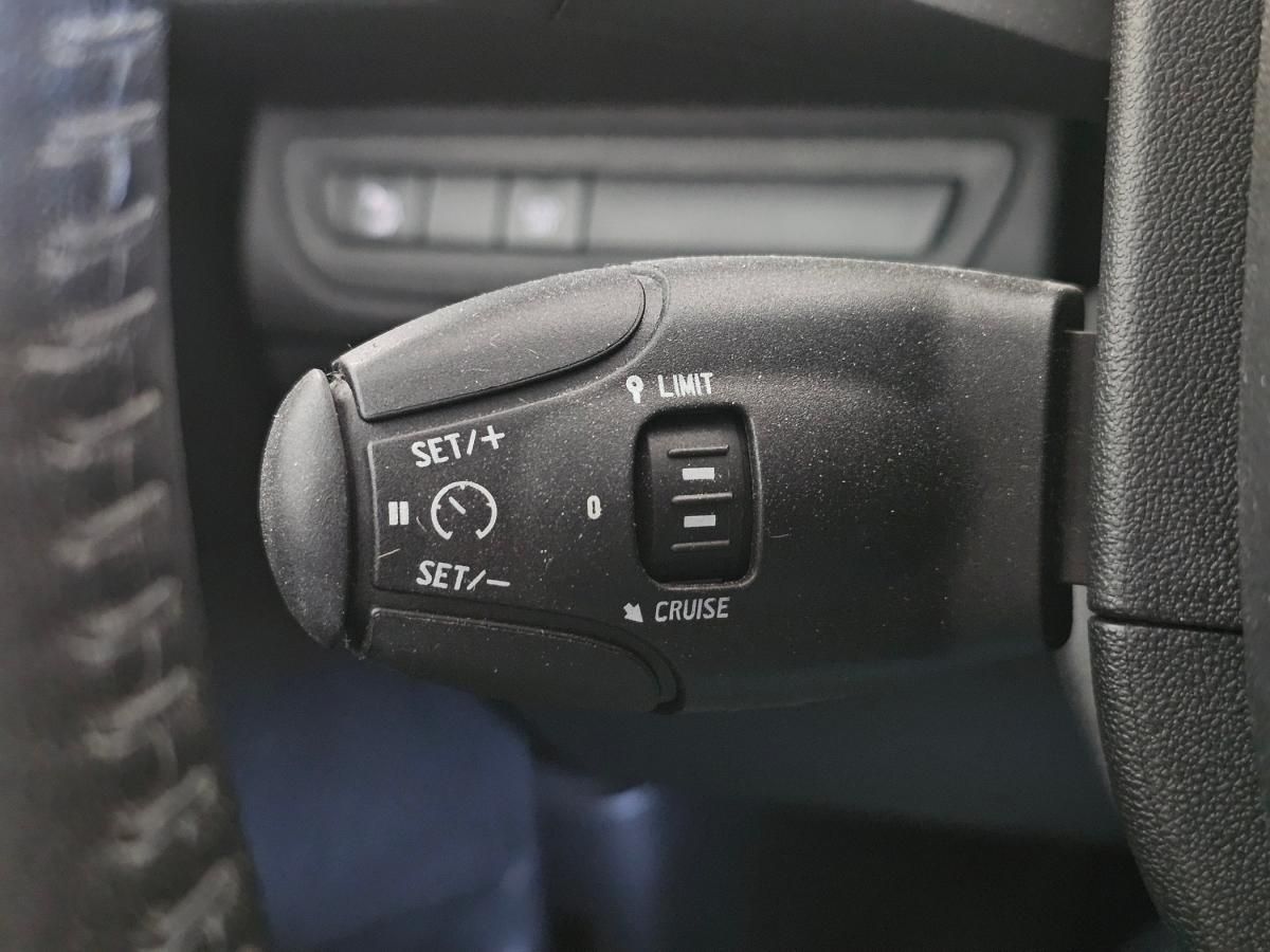 peugeot-208-2019-gasolina-1199cc