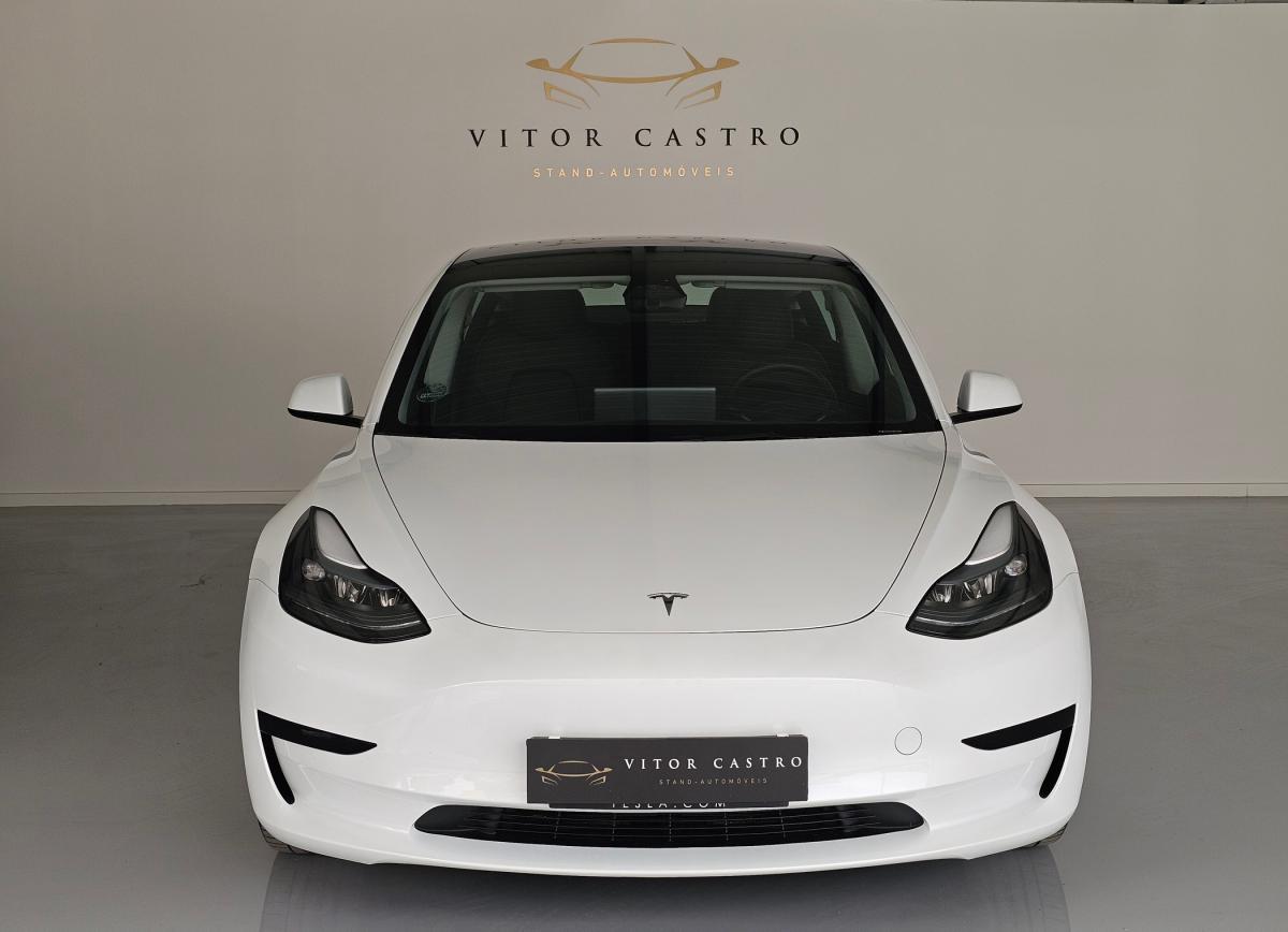 tesla-model-3-2023-eletrico-500cc