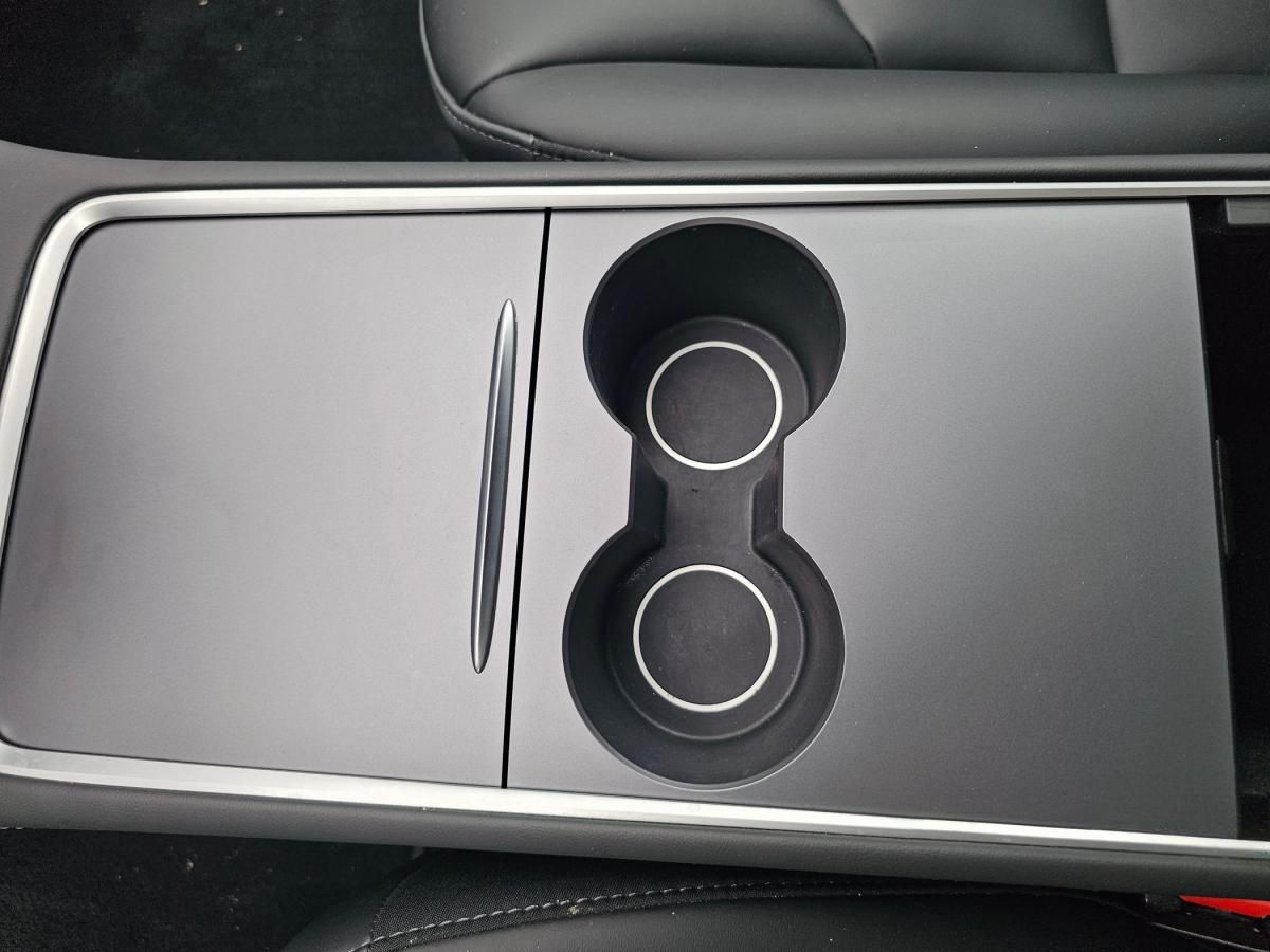 tesla-model-3-2023-eletrico-500cc