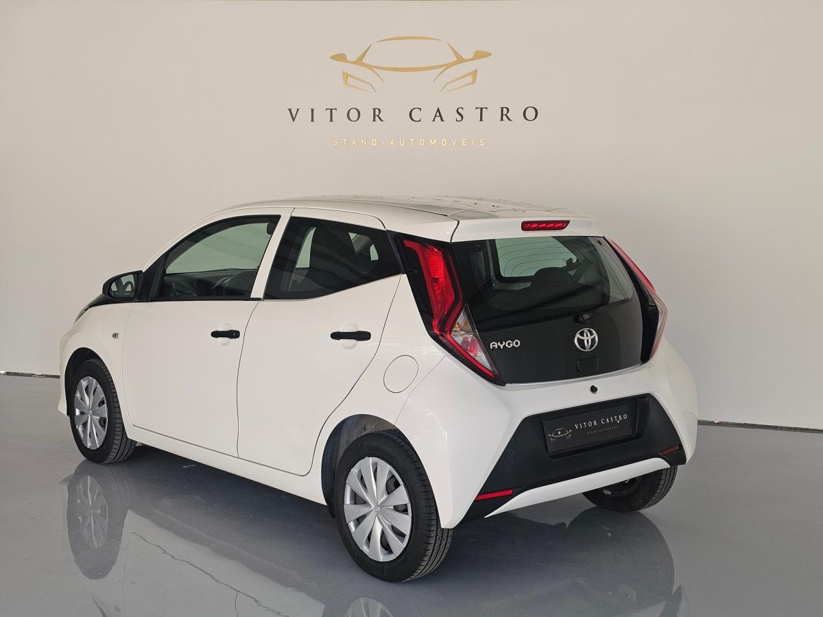 toyota-aygo-2019-gasolina-998cc