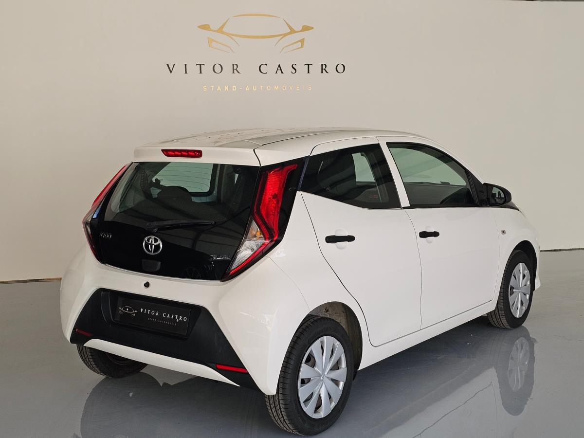 toyota-aygo-2019-gasolina-998cc