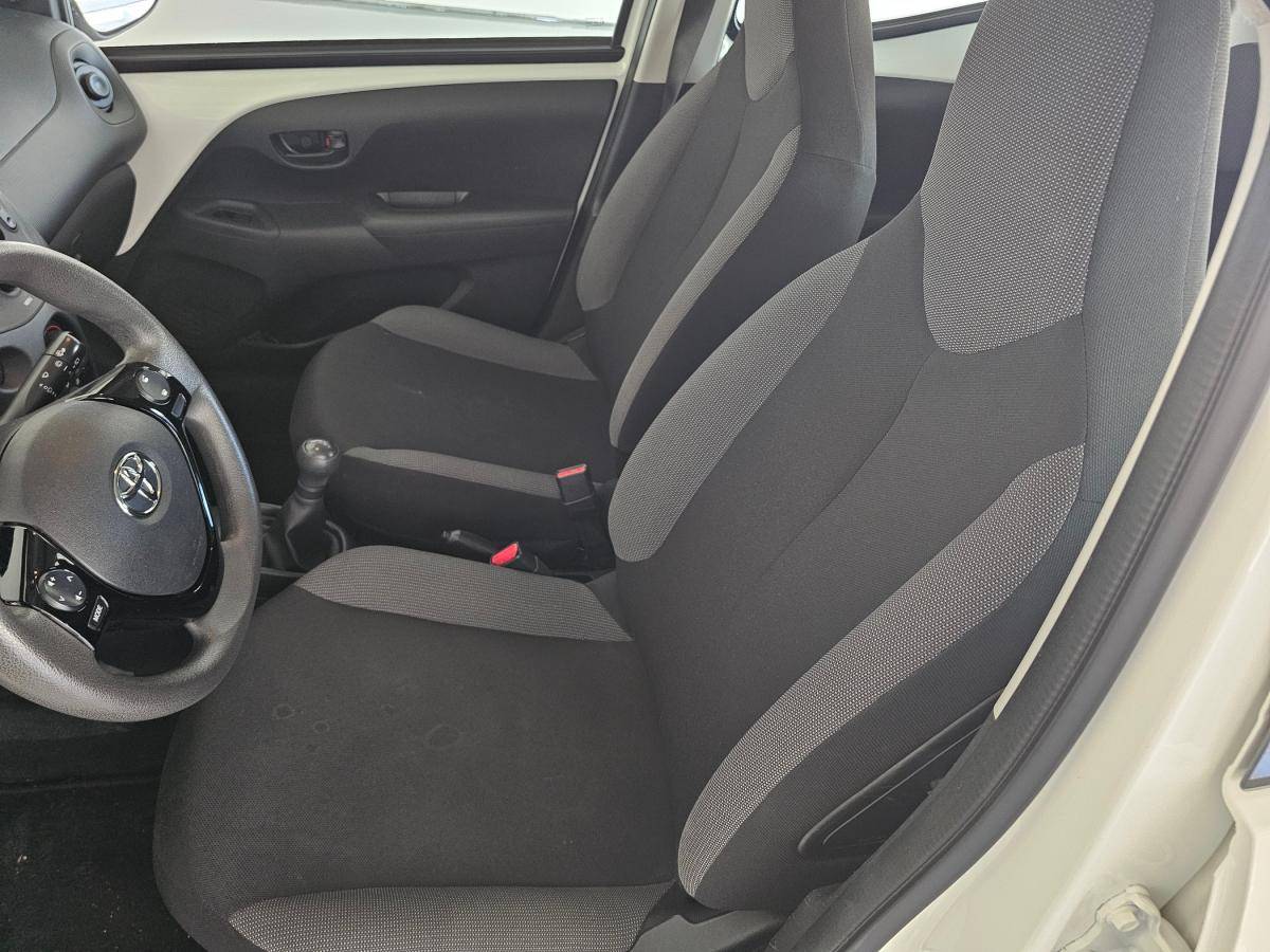 toyota-aygo-2019-gasolina-998cc