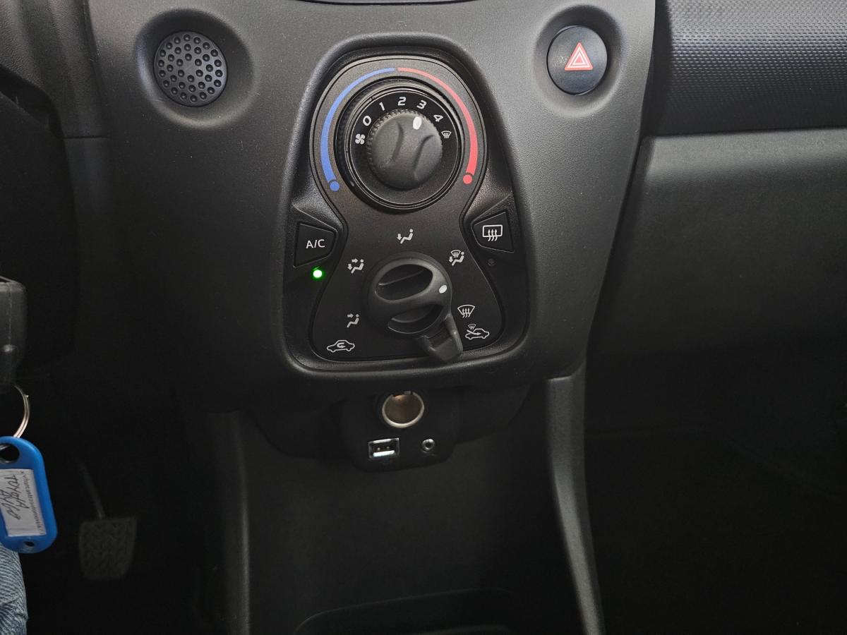 toyota-aygo-2019-gasolina-998cc