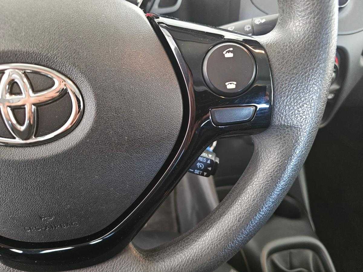 toyota-aygo-2019-gasolina-998cc