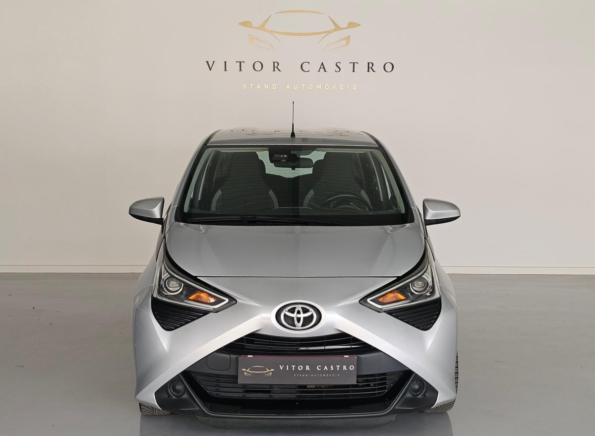 toyota-aygo-x-2021-gasolina-998cc