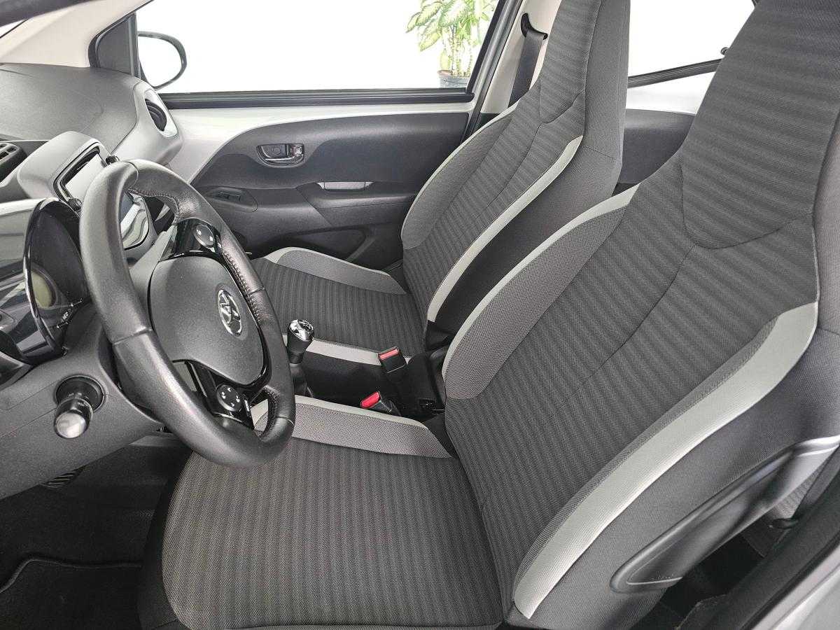 toyota-aygo-x-2021-gasolina-998cc