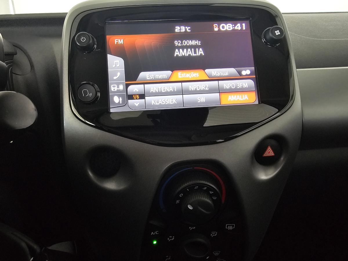 toyota-aygo-x-2021-gasolina-998cc