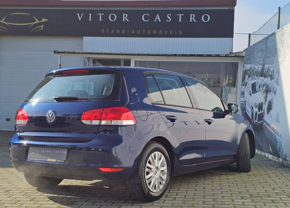 volkswagen-golf-2010-diesel-1598cc