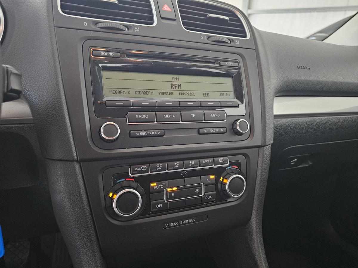 volkswagen-golf-2010-diesel-1598cc