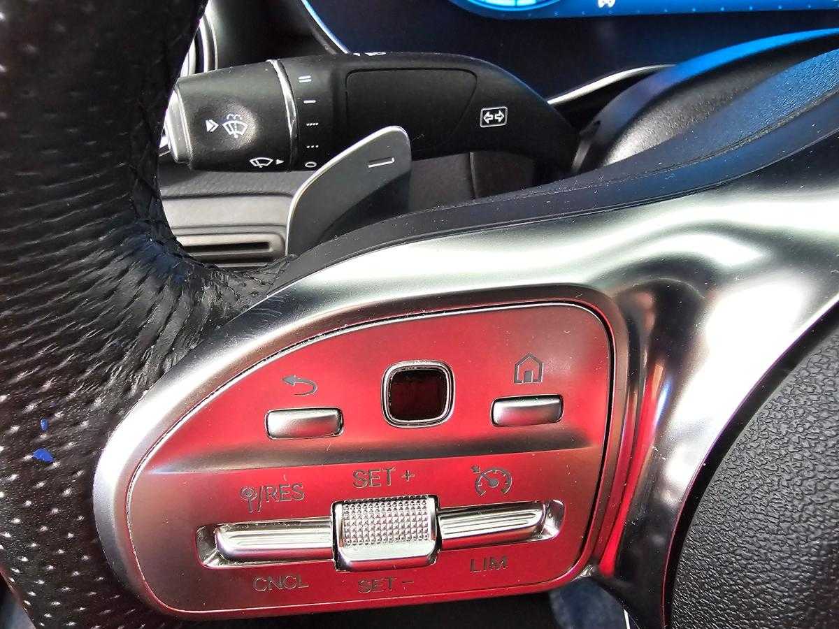 mercedes-benz-glc-2022-hibrido-a-diesel-1999cc