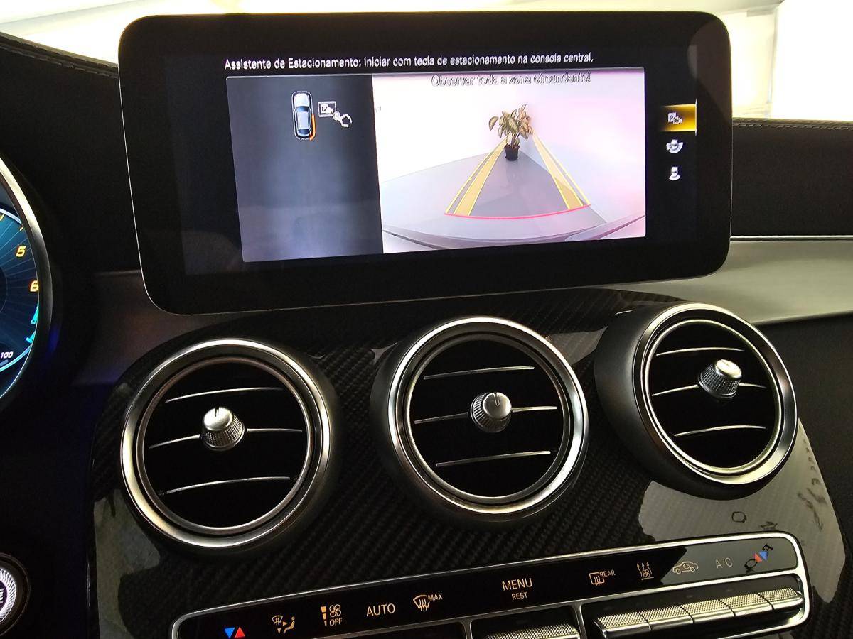 mercedes-benz-glc-2022-hibrido-a-diesel-1999cc