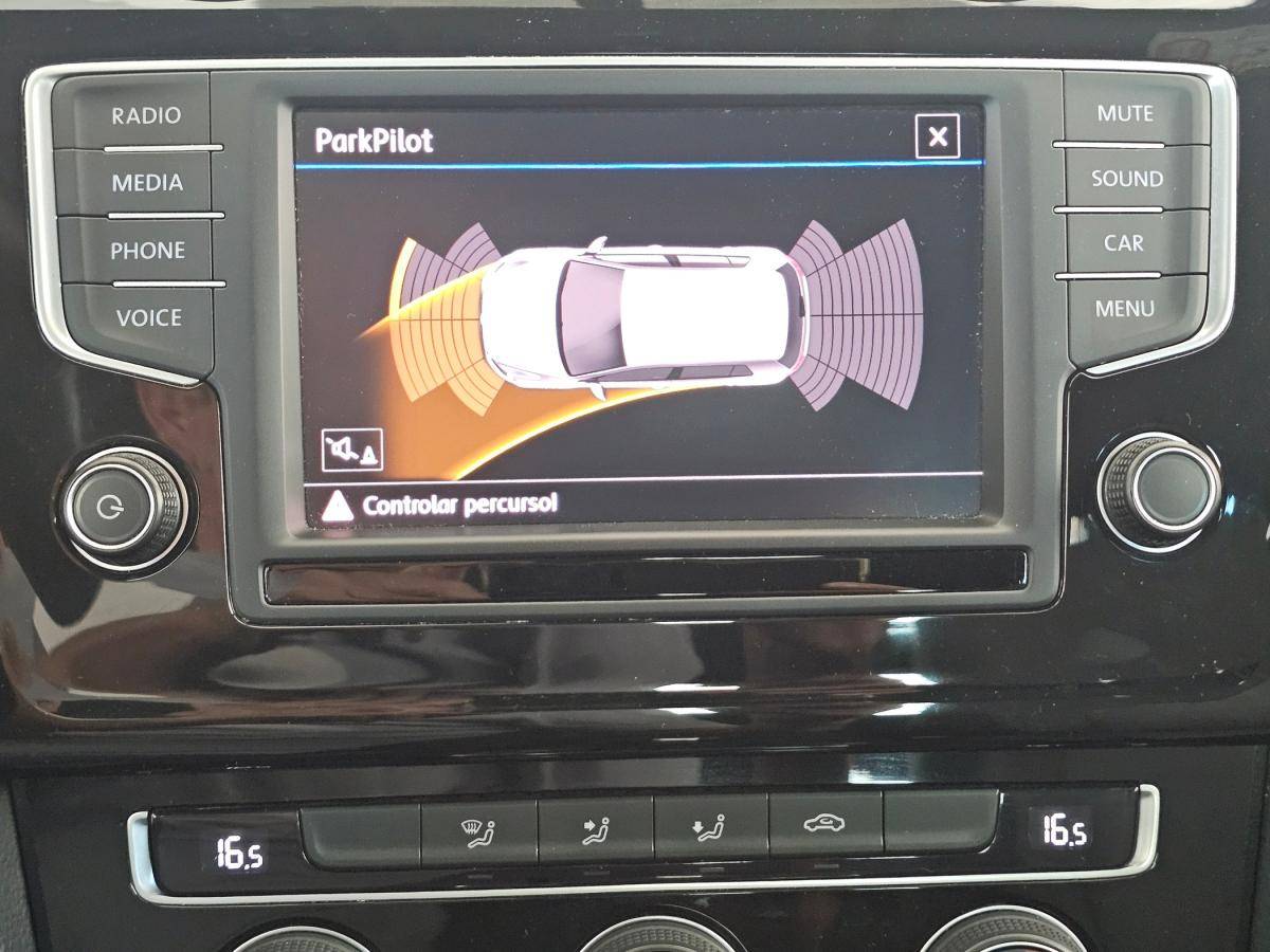 volkswagen-golf-2016-diesel-1598cc