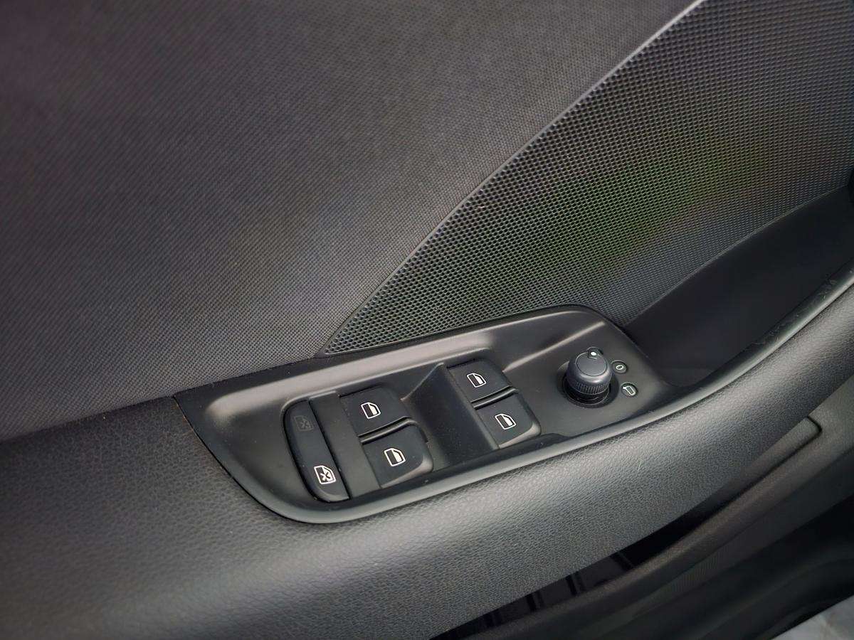 audi-a3-sportback-2014-diesel-1598cc