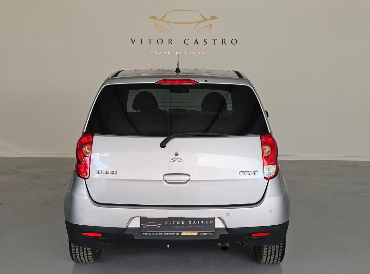 mitsubishi-colt-2013-gasolina-1332cc