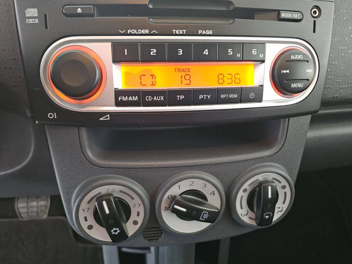 mitsubishi-colt-2013-gasolina-1332cc