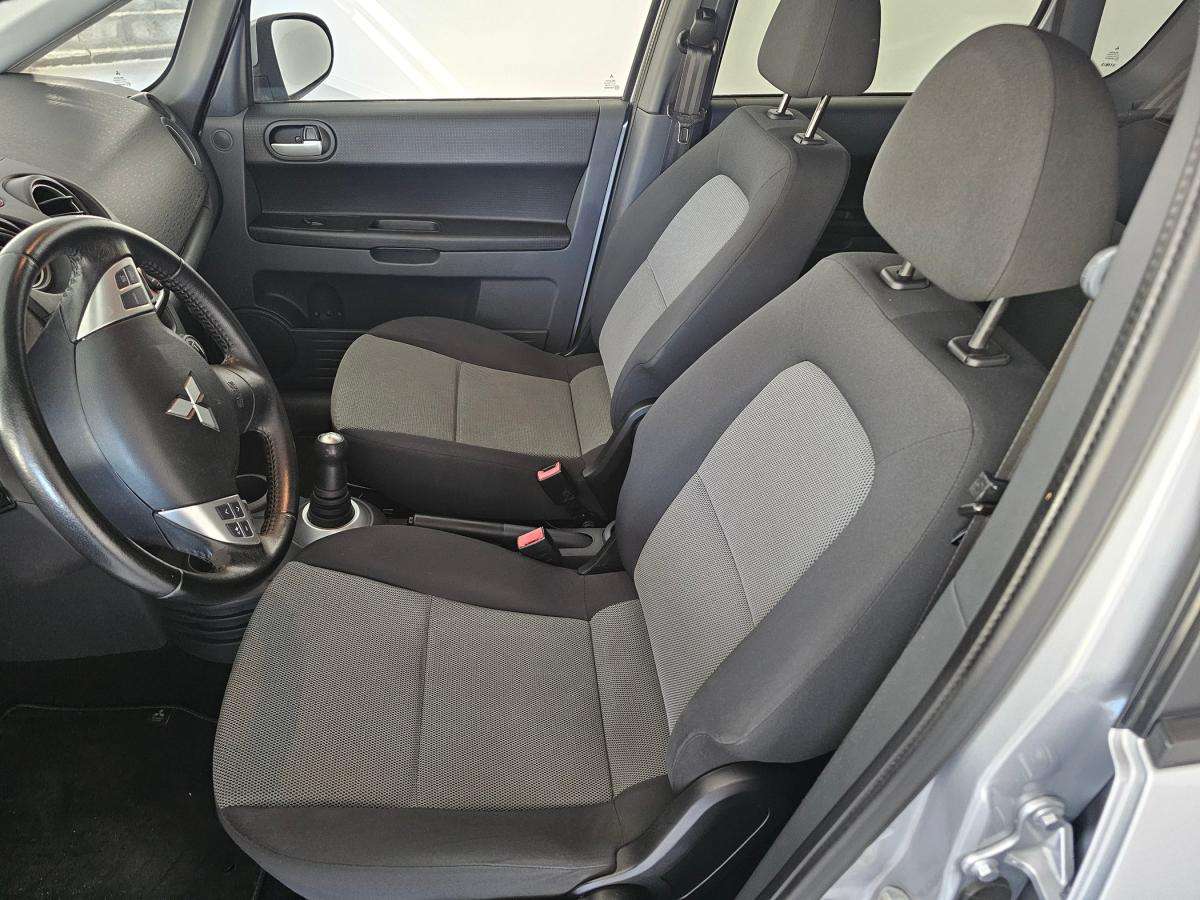 mitsubishi-colt-2013-gasolina-1332cc