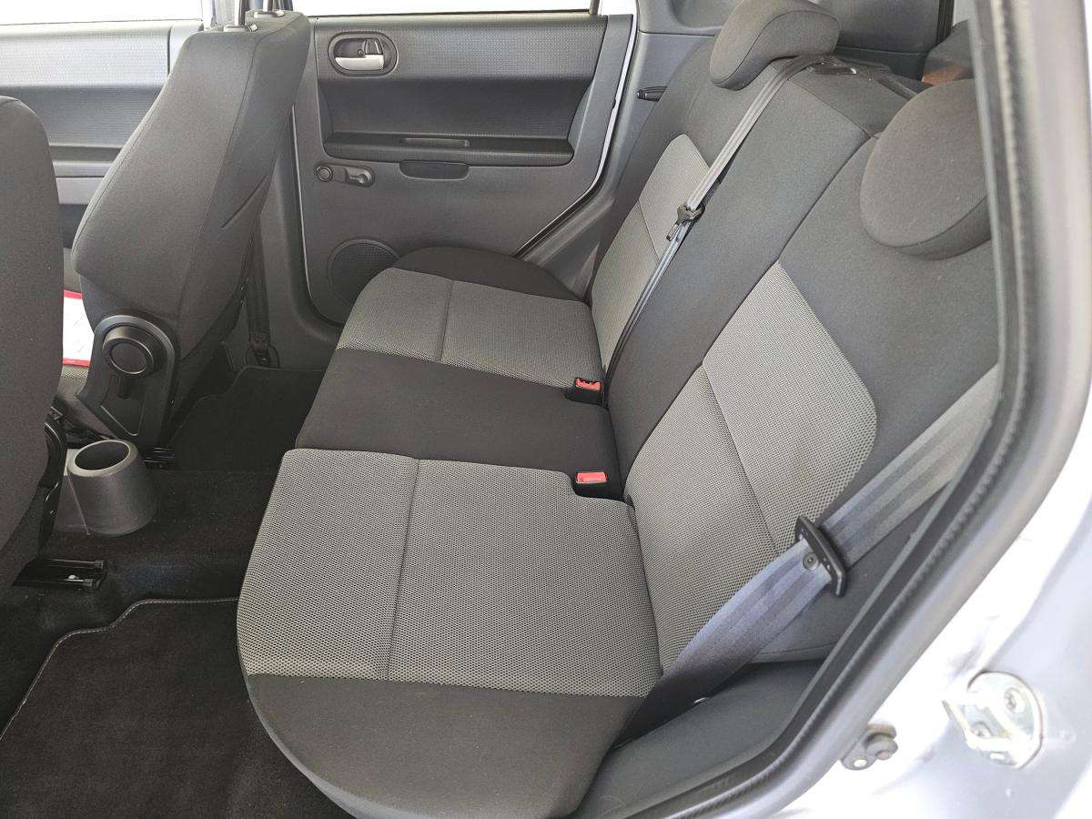 mitsubishi-colt-2013-gasolina-1332cc