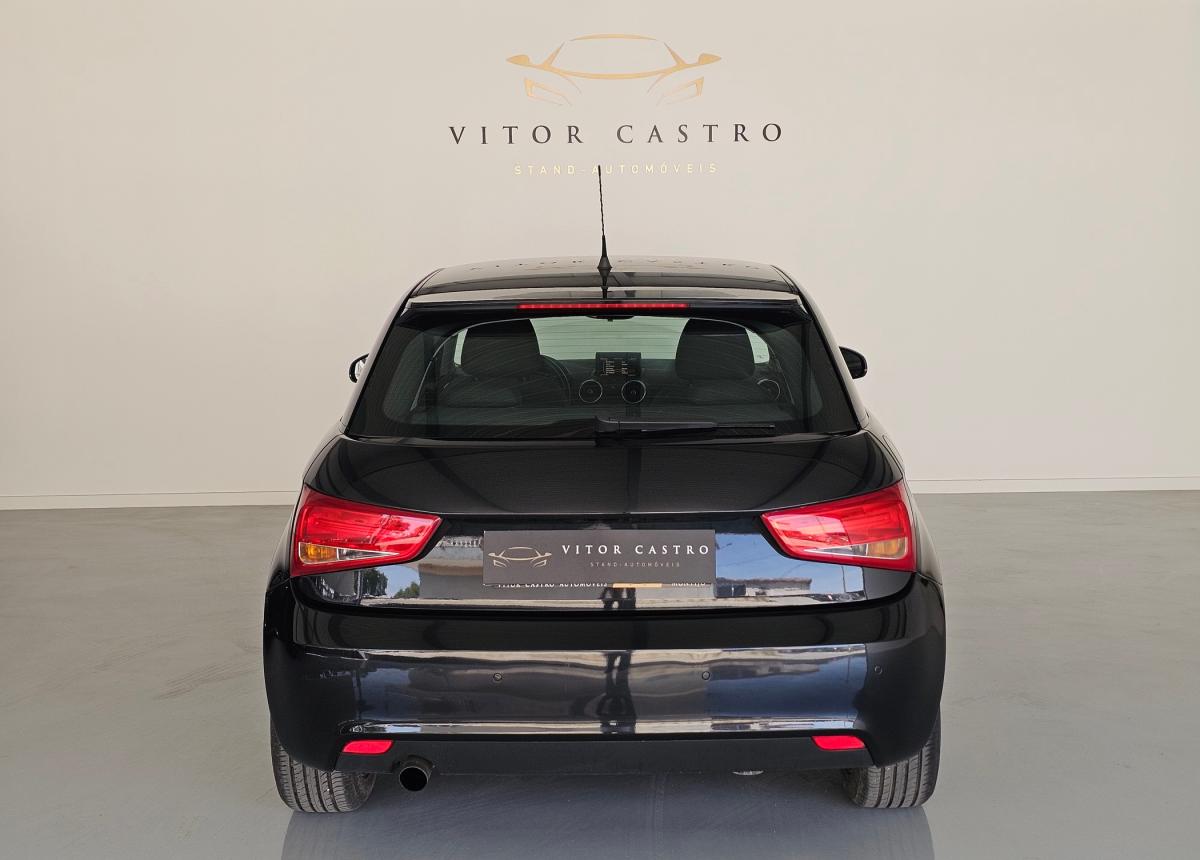 audi-a1-2011-diesel-1598cc
